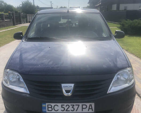 Синий Дачия Логан, объемом двигателя 0 л и пробегом 131 тыс. км за 2600 $, фото 4 на Automoto.ua