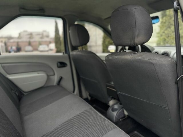 Синий Дачия Логан, объемом двигателя 1.5 л и пробегом 350 тыс. км за 2899 $, фото 12 на Automoto.ua