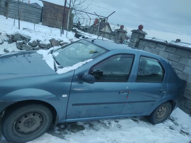 Синий Дачия Логан, объемом двигателя 1.4 л и пробегом 172 тыс. км за 3535 $, фото 3 на Automoto.ua