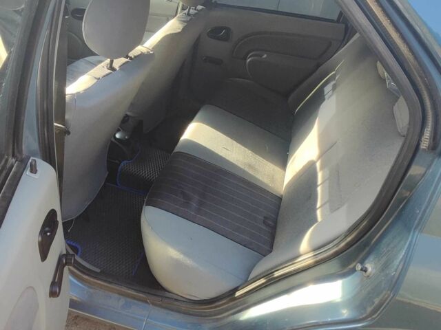 Синий Дачия Логан, объемом двигателя 1.4 л и пробегом 200 тыс. км за 3500 $, фото 7 на Automoto.ua