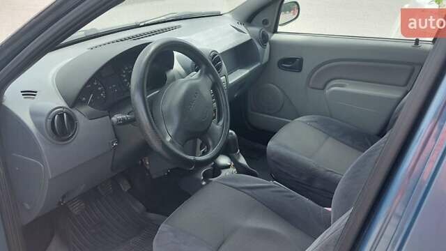 Синий Дачия Логан, объемом двигателя 1.39 л и пробегом 178 тыс. км за 4100 $, фото 4 на Automoto.ua