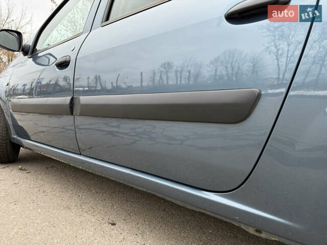 Синій Дачія Logan, об'ємом двигуна 1.6 л та пробігом 157 тис. км за 5250 $, фото 19 на Automoto.ua