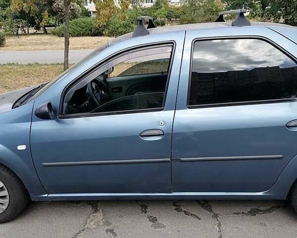 Синий Дачия Логан, объемом двигателя 1.6 л и пробегом 411 тыс. км за 2250 $, фото 3 на Automoto.ua