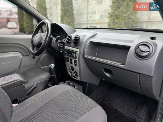 Синий Дачия Логан, объемом двигателя 1.46 л и пробегом 350 тыс. км за 2899 $, фото 10 на Automoto.ua