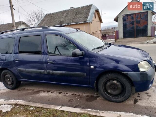 Синий Дачия Логан, объемом двигателя 1.6 л и пробегом 242 тыс. км за 3500 $, фото 1 на Automoto.ua
