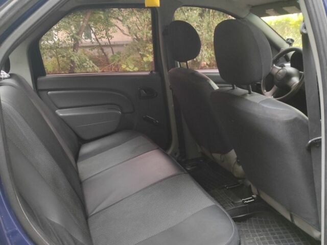 Синій Дачія Logan, об'ємом двигуна 1.4 л та пробігом 186 тис. км за 3300 $, фото 8 на Automoto.ua