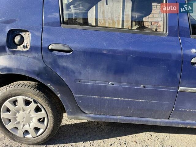 Синий Дачия Логан, объемом двигателя 1.39 л и пробегом 587 тыс. км за 1200 $, фото 7 на Automoto.ua