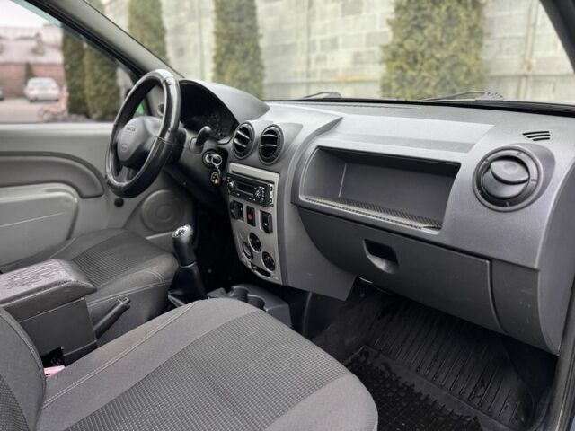 Синий Дачия Логан, объемом двигателя 1.5 л и пробегом 350 тыс. км за 2899 $, фото 9 на Automoto.ua