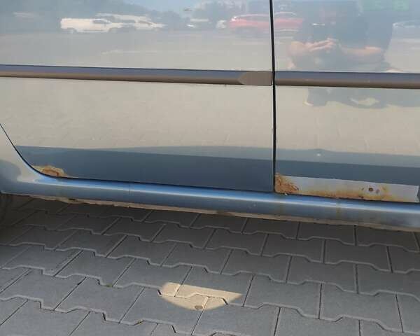 Синій Дачія Logan, об'ємом двигуна 1.4 л та пробігом 214 тис. км за 2600 $, фото 9 на Automoto.ua