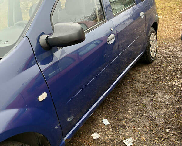 Синий Дачия Логан, объемом двигателя 1.4 л и пробегом 240 тыс. км за 3200 $, фото 3 на Automoto.ua