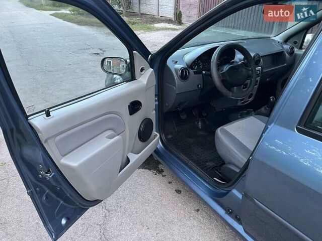Синий Дачия Логан, объемом двигателя 1.6 л и пробегом 167 тыс. км за 3800 $, фото 10 на Automoto.ua