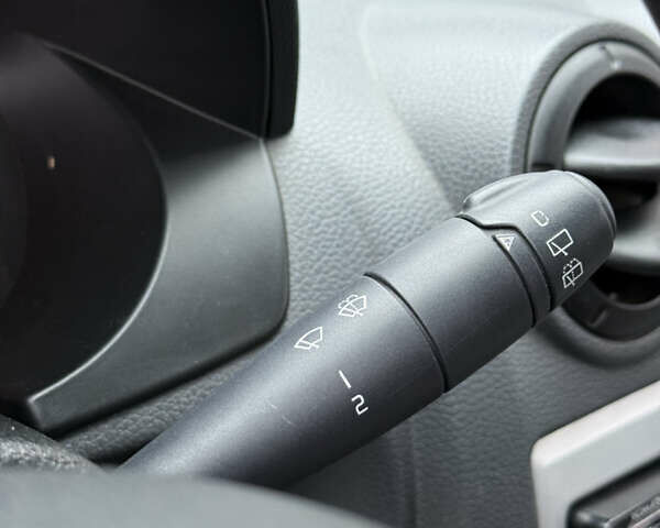 Синій Дачія Logan, об'ємом двигуна 1.6 л та пробігом 157 тис. км за 5250 $, фото 57 на Automoto.ua