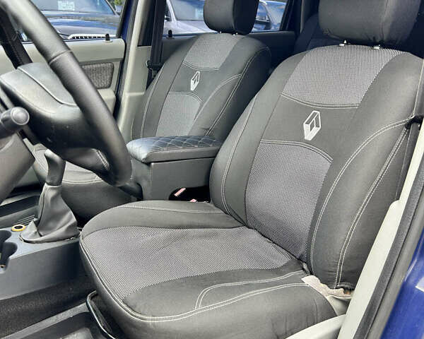 Синий Дачия Логан, объемом двигателя 1.6 л и пробегом 208 тыс. км за 4650 $, фото 11 на Automoto.ua