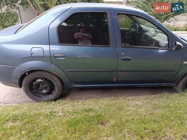 Синий Дачия Логан, объемом двигателя 1.4 л и пробегом 205 тыс. км за 3300 $, фото 1 на Automoto.ua