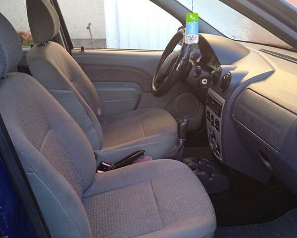 Синій Дачія Logan, об'ємом двигуна 1.6 л та пробігом 186 тис. км за 4800 $, фото 2 на Automoto.ua