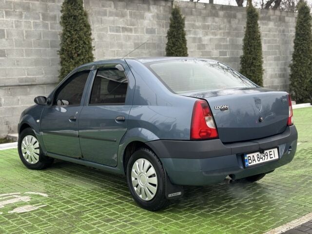 Синий Дачия Логан, объемом двигателя 1.5 л и пробегом 350 тыс. км за 2899 $, фото 4 на Automoto.ua
