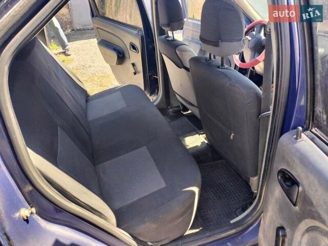 Синий Дачия Логан, объемом двигателя 1.39 л и пробегом 530 тыс. км за 2600 $, фото 9 на Automoto.ua