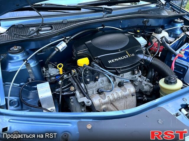 Синий Дачия Логан, объемом двигателя 1.6 л и пробегом 158 тыс. км за 3900 $, фото 7 на Automoto.ua