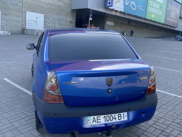 Синий Дачия Логан, объемом двигателя 1.6 л и пробегом 254 тыс. км за 4500 $, фото 3 на Automoto.ua