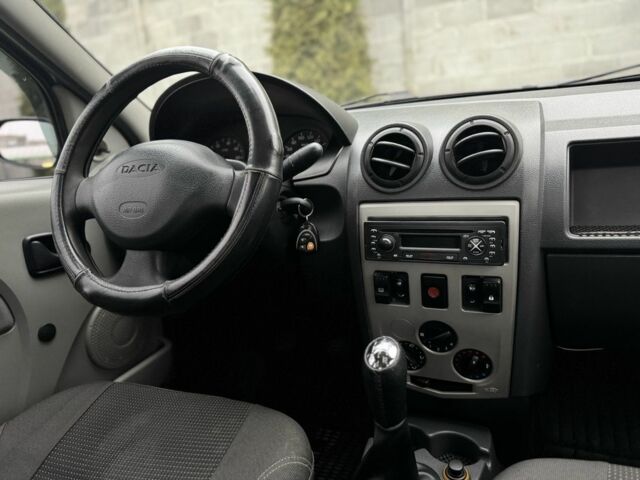 Синий Дачия Логан, объемом двигателя 1.5 л и пробегом 350 тыс. км за 2899 $, фото 11 на Automoto.ua