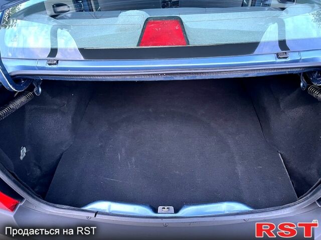 Синий Дачия Логан, объемом двигателя 1.6 л и пробегом 158 тыс. км за 3900 $, фото 6 на Automoto.ua