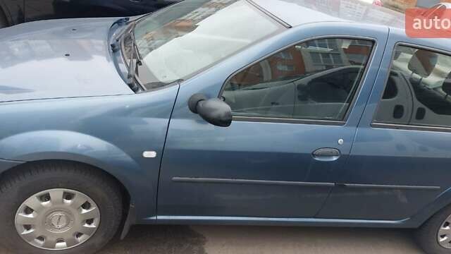 Синий Дачия Логан, объемом двигателя 1.39 л и пробегом 178 тыс. км за 4100 $, фото 1 на Automoto.ua