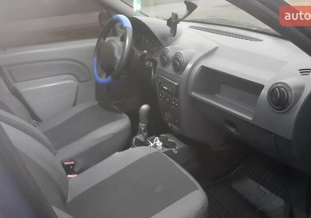 Синий Дачия Логан, объемом двигателя 1.4 л и пробегом 290 тыс. км за 2600 $, фото 8 на Automoto.ua