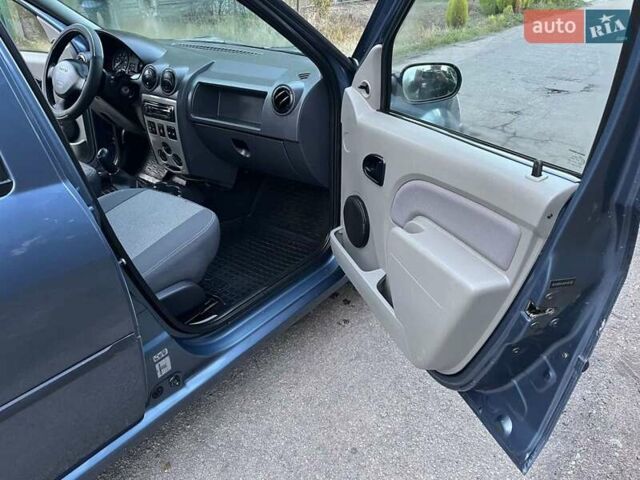 Синий Дачия Логан, объемом двигателя 1.6 л и пробегом 167 тыс. км за 3800 $, фото 8 на Automoto.ua