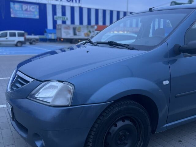 Синий Дачия Логан, объемом двигателя 1.6 л и пробегом 315 тыс. км за 3800 $, фото 8 на Automoto.ua