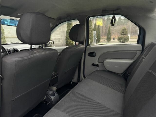 Синий Дачия Логан, объемом двигателя 1.5 л и пробегом 350 тыс. км за 2899 $, фото 8 на Automoto.ua