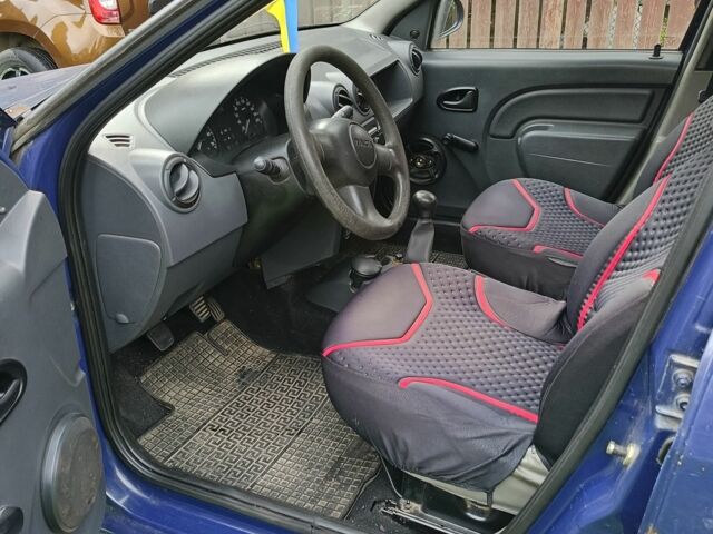 Синій Дачія Logan, об'ємом двигуна 1.4 л та пробігом 340 тис. км за 2200 $, фото 5 на Automoto.ua