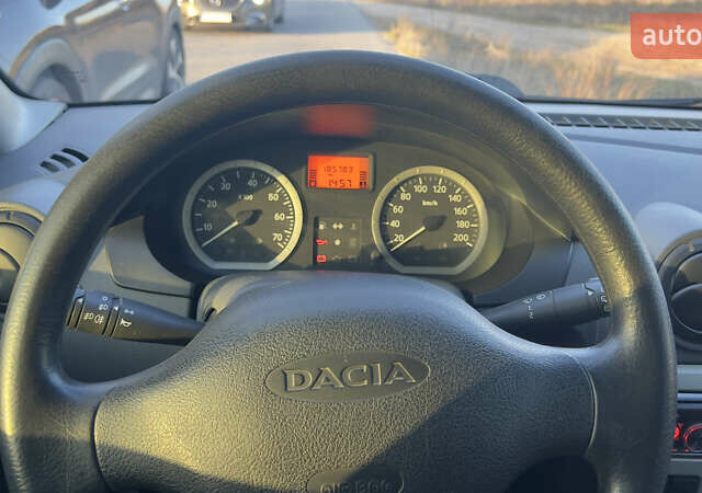 Синий Дачия Логан, объемом двигателя 1.6 л и пробегом 186 тыс. км за 5500 $, фото 10 на Automoto.ua