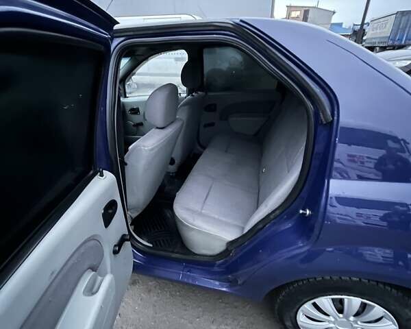 Синій Дачія Logan, об'ємом двигуна 1.39 л та пробігом 207 тис. км за 2999 $, фото 12 на Automoto.ua