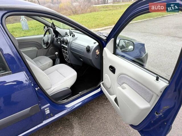Синий Дачия Логан, объемом двигателя 1.6 л и пробегом 183 тыс. км за 5650 $, фото 9 на Automoto.ua