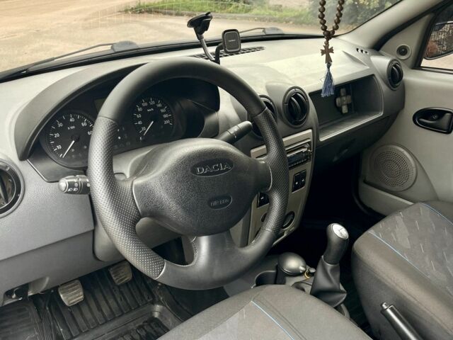 Синий Дачия Логан, объемом двигателя 1.4 л и пробегом 225 тыс. км за 4400 $, фото 11 на Automoto.ua