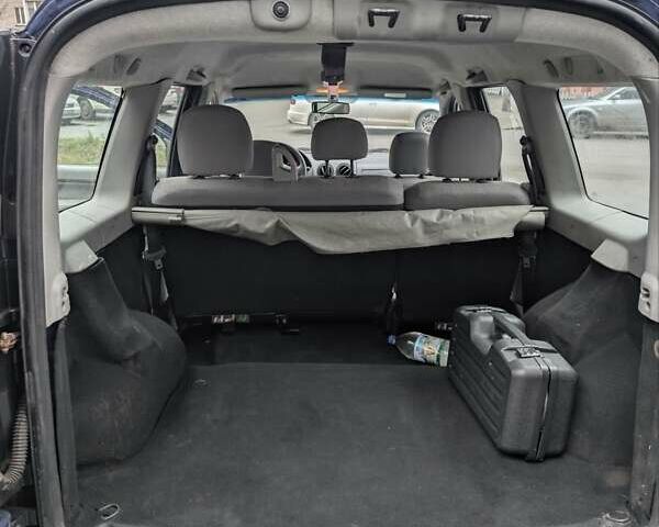 Синій Дачія Logan, об'ємом двигуна 1.4 л та пробігом 270 тис. км за 3250 $, фото 15 на Automoto.ua