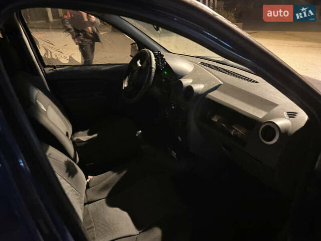 Дачия Логан 2008 в Шепетовке на Automoto.ua Синий Дачия Логан, объемом двигателя 1.39 л и пробегом 305 тыс. км за 1850 $, фото 4 на Automoto.ua