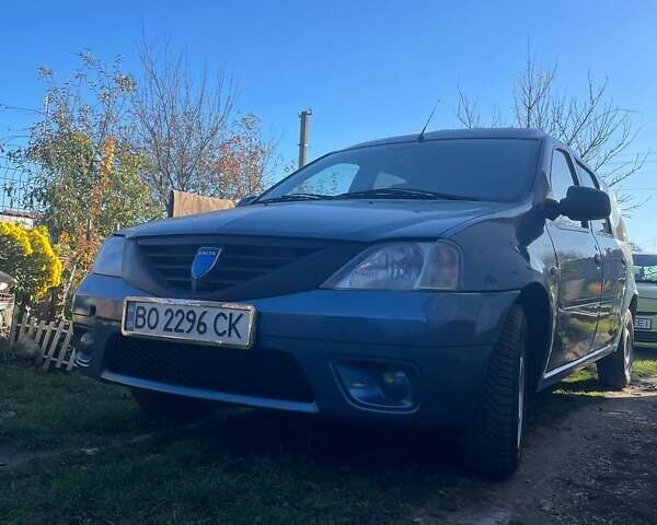 Синий Дачия Логан, объемом двигателя 1.6 л и пробегом 332 тыс. км за 4500 $, фото 1 на Automoto.ua
