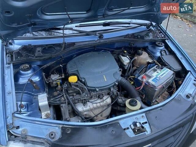 Синій Дачія Logan, об'ємом двигуна 1.6 л та пробігом 215 тис. км за 3900 $, фото 9 на Automoto.ua