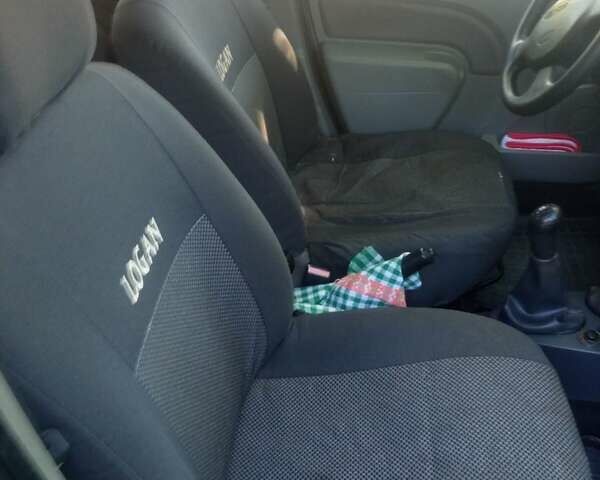 Синий Дачия Логан, объемом двигателя 1.6 л и пробегом 297 тыс. км за 4300 $, фото 18 на Automoto.ua