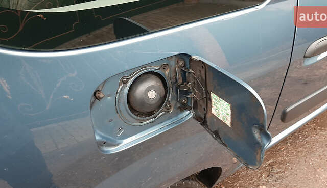 Синій Дачія Logan, об'ємом двигуна 1.6 л та пробігом 245 тис. км за 5650 $, фото 23 на Automoto.ua