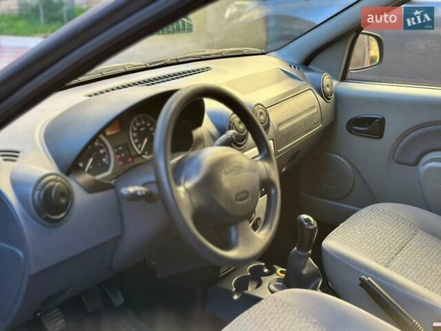 Дачия Логан 2008 в Калуше на Automoto.ua Синий Дачия Логан, объемом двигателя 1.6 л и пробегом 243 тыс. км за 4999 $, фото 21 на Automoto.ua