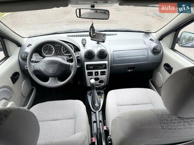 Синий Дачия Логан, объемом двигателя 1.6 л и пробегом 183 тыс. км за 5650 $, фото 2 на Automoto.ua