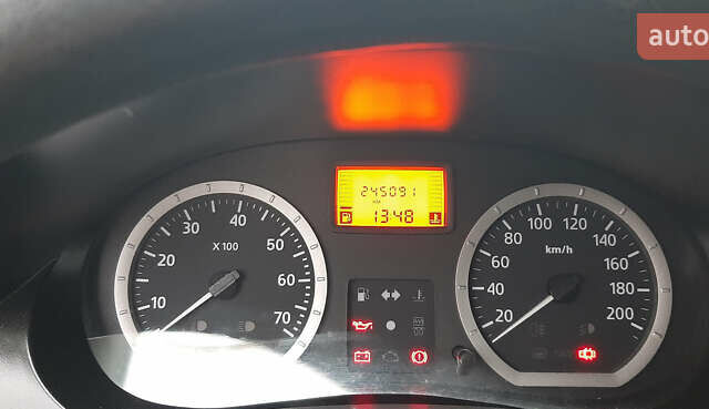 Синій Дачія Logan, об'ємом двигуна 1.6 л та пробігом 245 тис. км за 5650 $, фото 49 на Automoto.ua