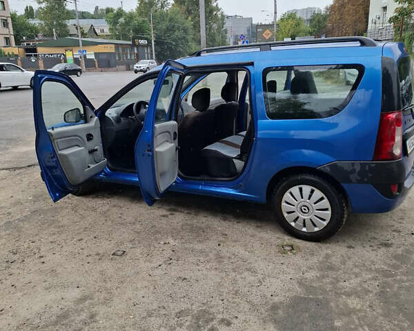 Синий Дачия Логан, объемом двигателя 1.6 л и пробегом 108 тыс. км за 4500 $, фото 5 на Automoto.ua