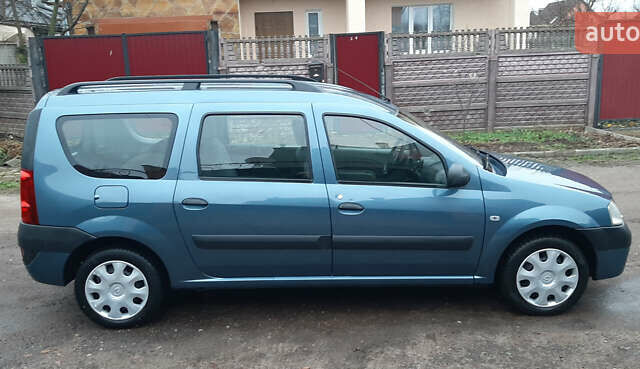 Синій Дачія Logan, об'ємом двигуна 1.6 л та пробігом 245 тис. км за 5650 $, фото 12 на Automoto.ua