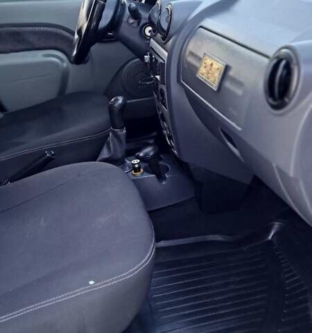 Синий Дачия Логан, объемом двигателя 1.6 л и пробегом 233 тыс. км за 4850 $, фото 39 на Automoto.ua