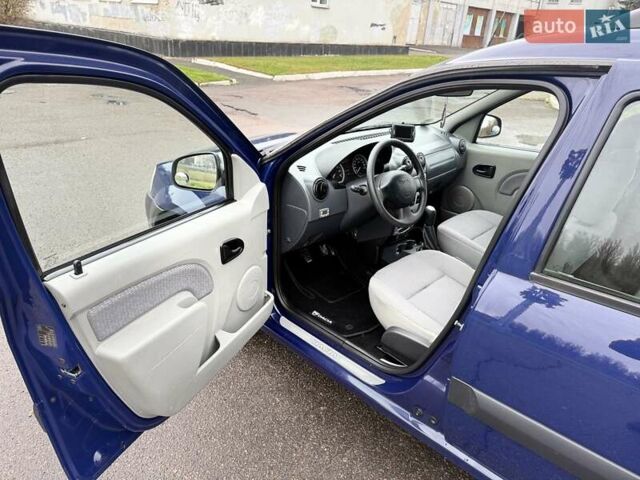 Синий Дачия Логан, объемом двигателя 1.6 л и пробегом 183 тыс. км за 5650 $, фото 11 на Automoto.ua