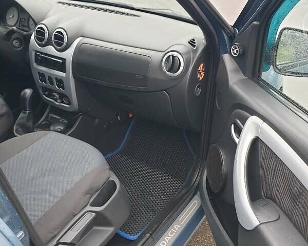 Синій Дачія Logan, об'ємом двигуна 1.6 л та пробігом 234 тис. км за 4500 $, фото 9 на Automoto.ua