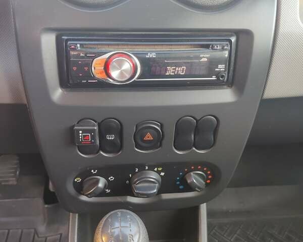 Синій Дачія Logan, об'ємом двигуна 1.4 л та пробігом 155 тис. км за 4200 $, фото 8 на Automoto.ua